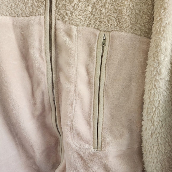 Lush Teddy Zip Up Jacket Cream Size S NWT - Picture 2 of 7